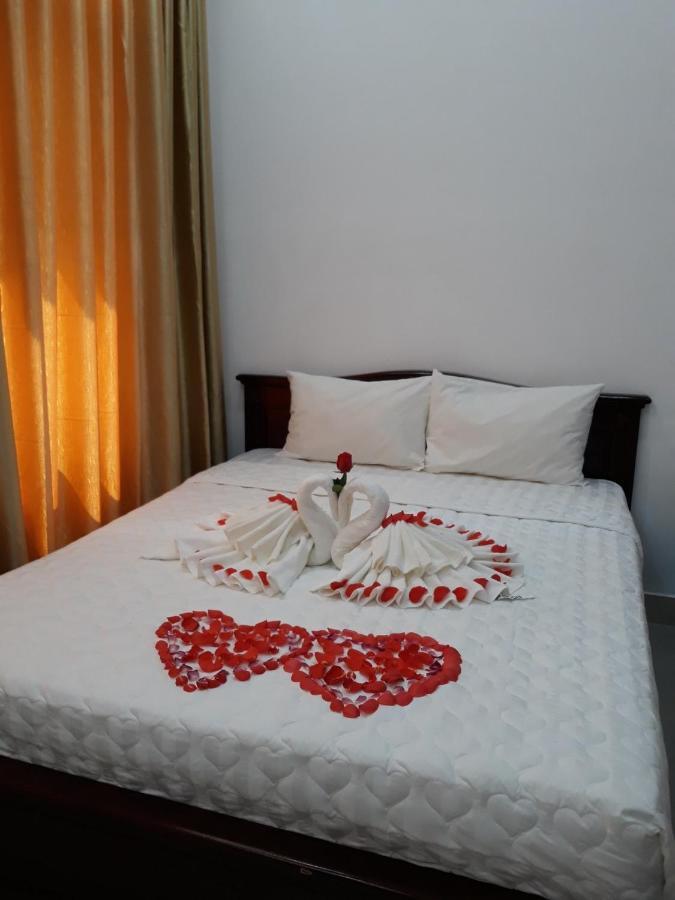 Con Dao Guesthouse Chi Khu Co Ong Ngoại thất bức ảnh